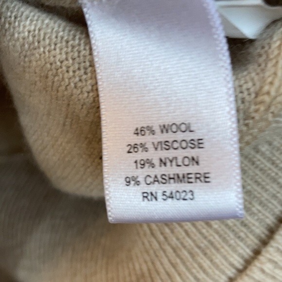 Banana Republic cashmere blend long sweater vest - Picture 4 of 6